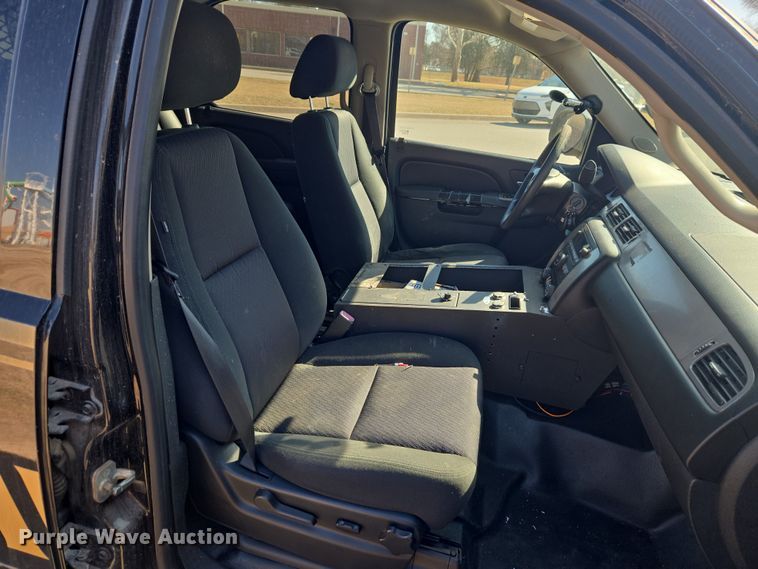 image for item ET1286 2013 Chevrolet Tahoe Police SUV