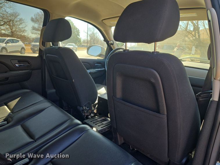 image for item ET1286 2013 Chevrolet Tahoe Police SUV