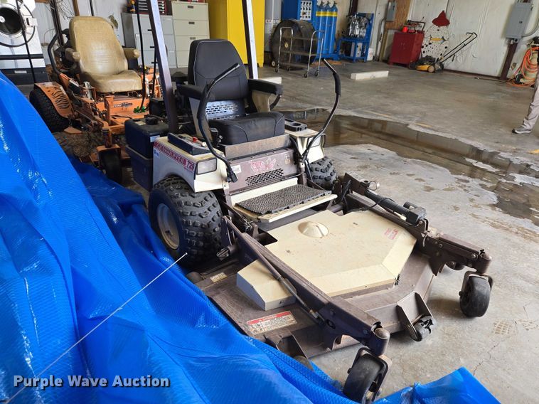 image for item ET1379 Grasshopper 3561 ZTR lawn mower