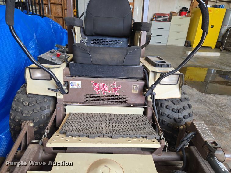 image for item ET1379 Grasshopper 3561 ZTR lawn mower