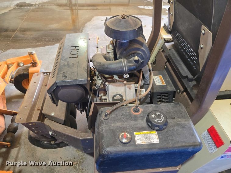 image for item ET1379 Grasshopper 3561 ZTR lawn mower