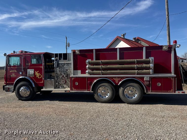 image for item ET1577 1990 Mack MC690CS pumper fire truck