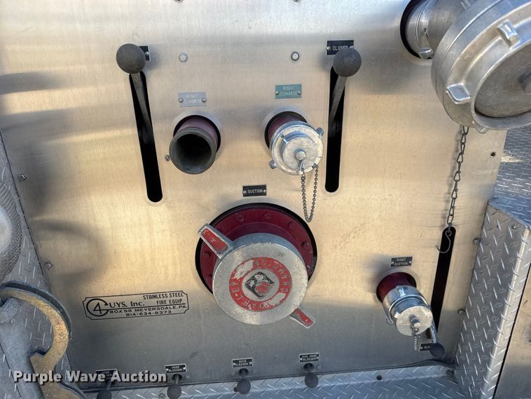 image for item ET1577 1990 Mack MC690CS pumper fire truck