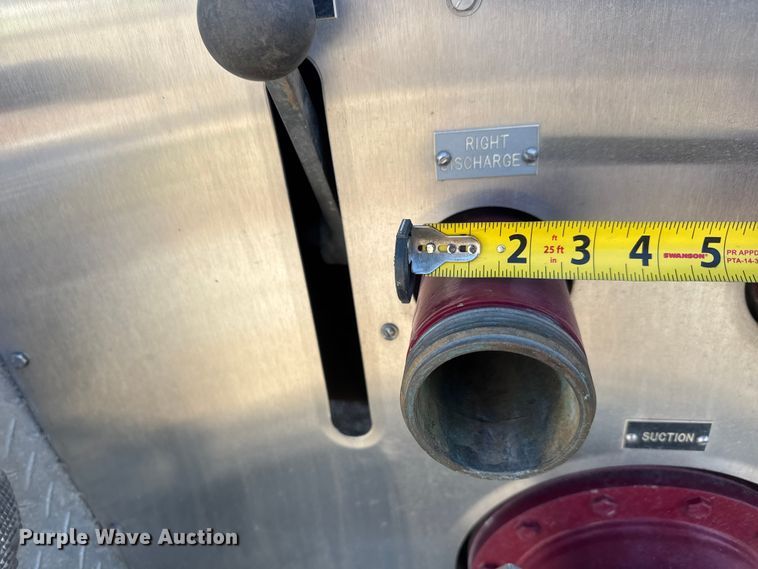 image for item ET1577 1990 Mack MC690CS pumper fire truck