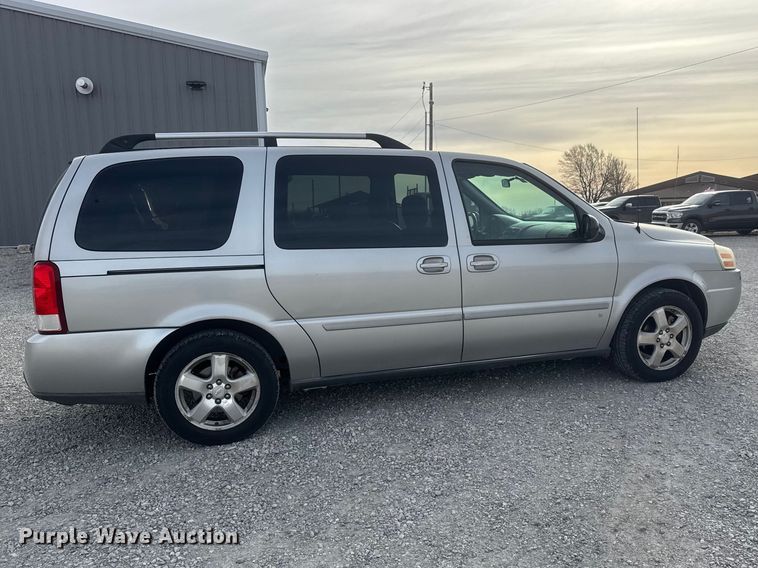 image for item ET1581 2008 Chevrolet Uplander handicap accessible van