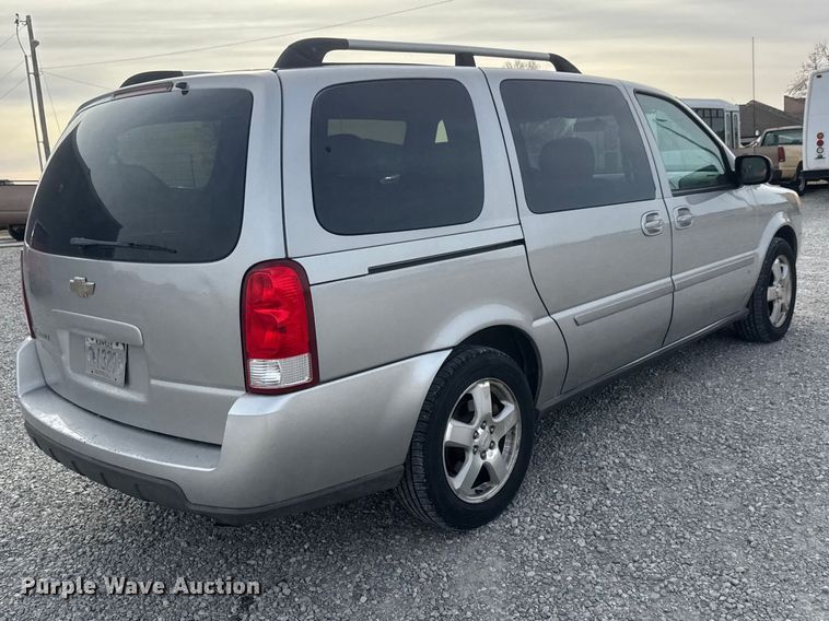 image for item ET1581 2008 Chevrolet Uplander handicap accessible van