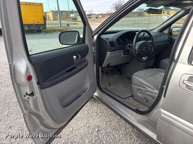 image for item ET1581 2008 Chevrolet Uplander handicap accessible van