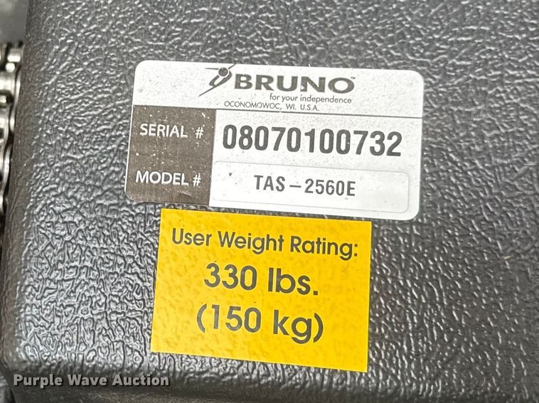 image for item ET1581 2008 Chevrolet Uplander handicap accessible van