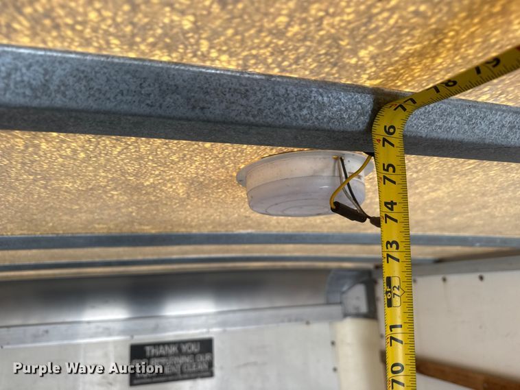 image for item ET1584 1999 GMC Savana 3500 box truck