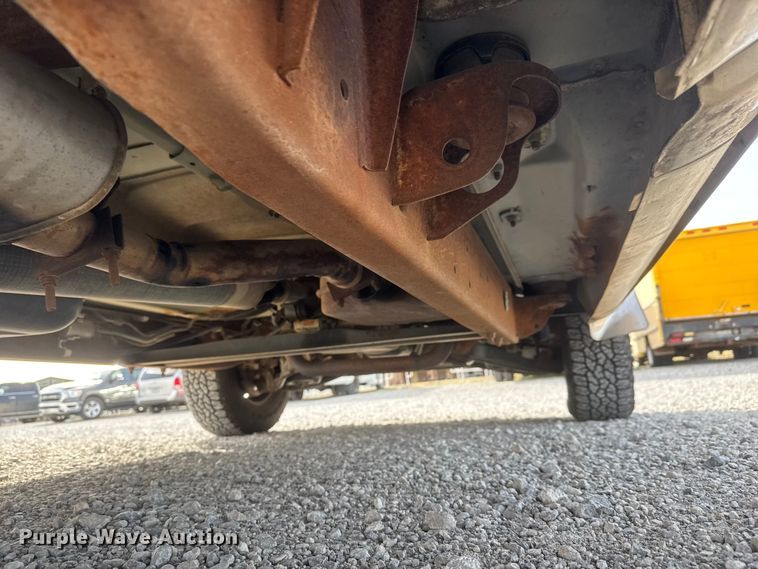 image for item ET1585 1991 Chevrolet C1500 pickup truck