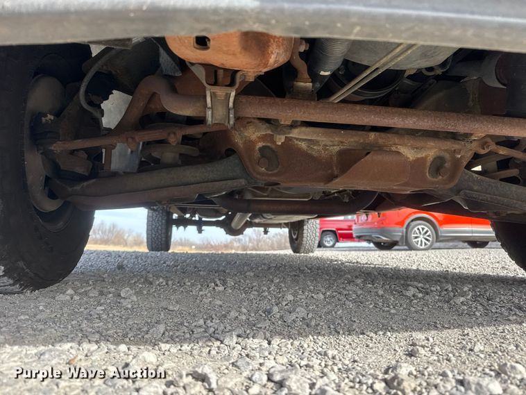 image for item ET1585 1991 Chevrolet C1500 pickup truck