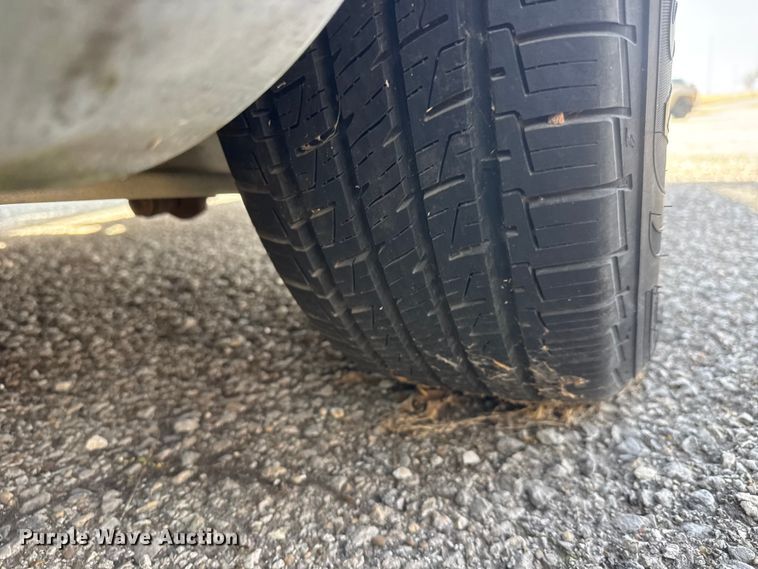 image for item ET1586 2000 Ford Crown Victoria Police Interceptor 