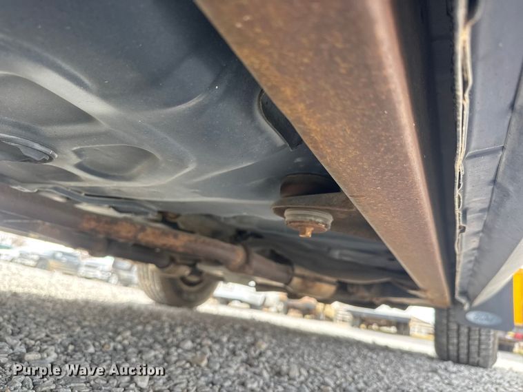 image for item ET1587 1997 Ford Crown Victoria Police Interceptor 