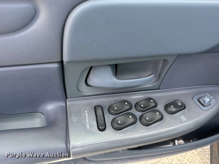 image for item ET1587 1997 Ford Crown Victoria Police Interceptor 