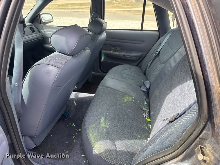 image for item ET1587 1997 Ford Crown Victoria Police Interceptor 