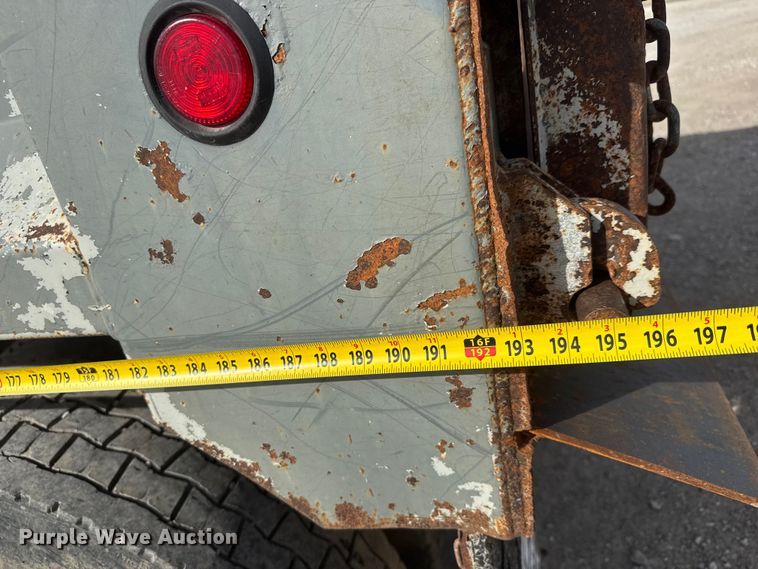 image for item ET1590 1994 Ford Aeromax L9000 dump truck