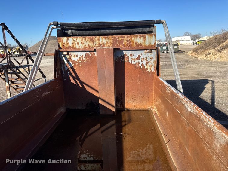 image for item ET1592 Henderson 16 X 36 X ASPH X MKE dump bed