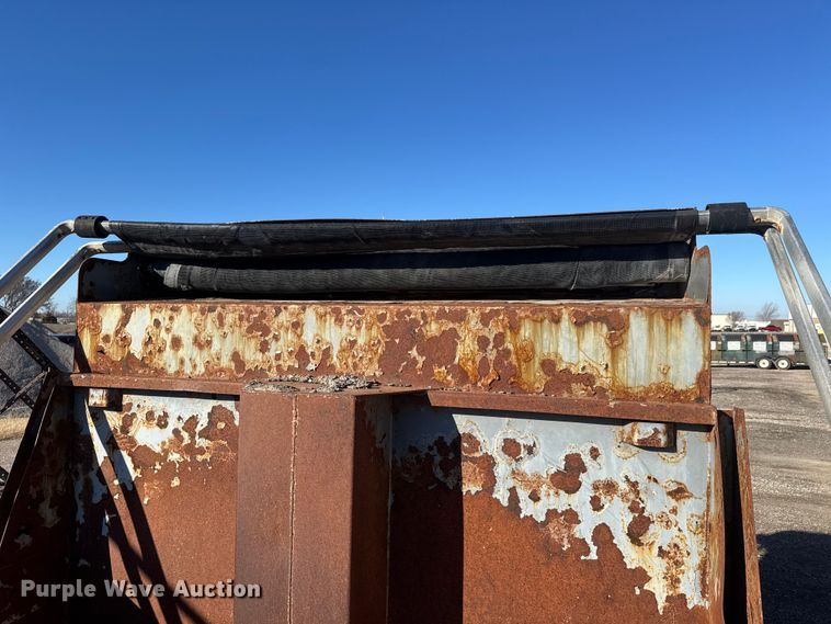 image for item ET1592 Henderson 16 X 36 X ASPH X MKE dump bed