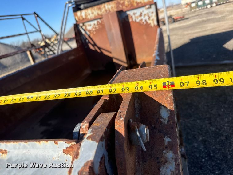 image for item ET1592 Henderson 16 X 36 X ASPH X MKE dump bed