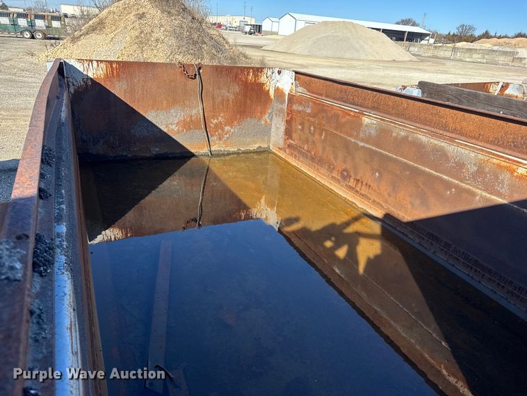 image for item ET1595 Henderson 15X36XMKE dump bed