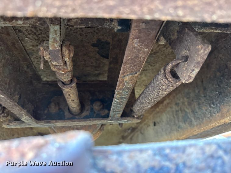 image for item ET1595 Henderson 15X36XMKE dump bed