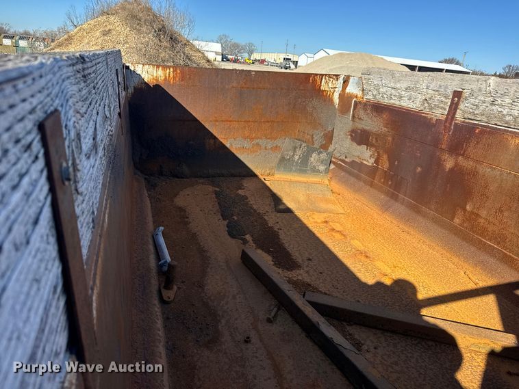 image for item ET1596 Henderson 15X36XMKE  dump bed