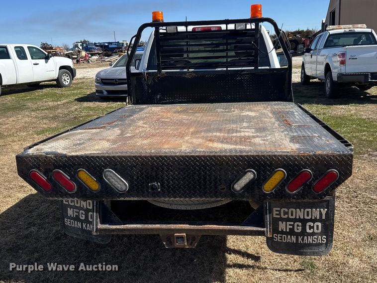 image for item ET1598 2010 Dodge RAM 2500 flatbed pickup truck