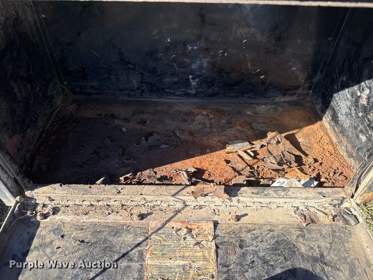 image for item ET1598 2010 Dodge RAM 2500 flatbed pickup truck