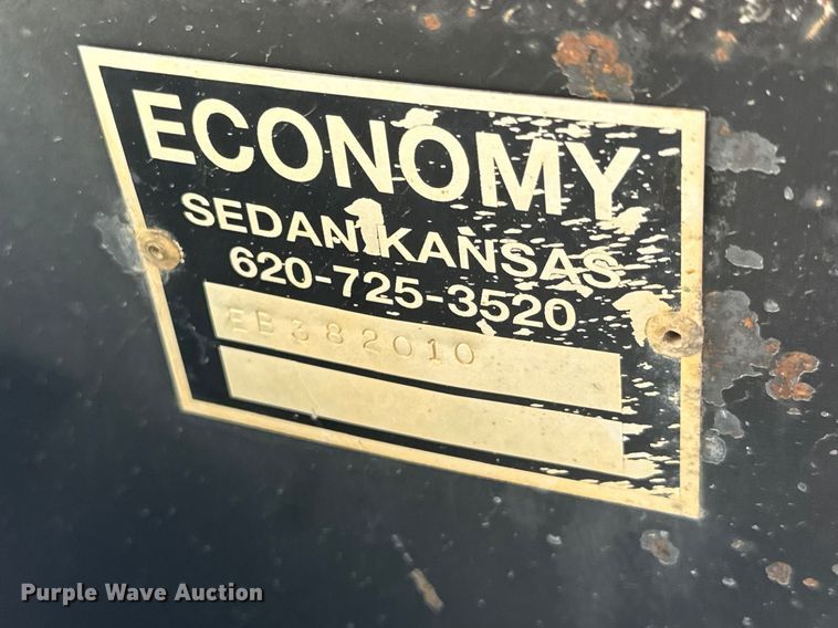 image for item ET1598 2010 Dodge RAM 2500 flatbed pickup truck