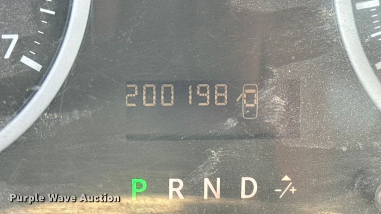 image for item ET1598 2010 Dodge RAM 2500 flatbed pickup truck