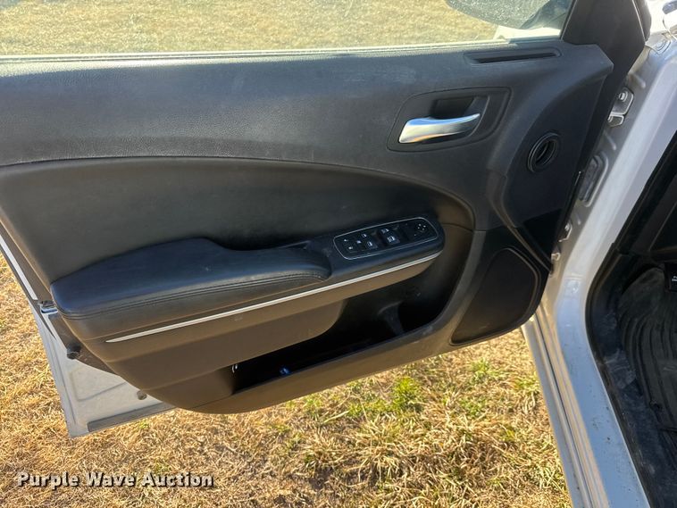 image for item ET1599 2019 Dodge Charger Police 