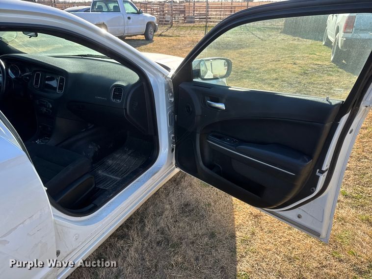 image for item ET1599 2019 Dodge Charger Police 