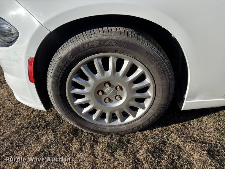 image for item ET1599 2019 Dodge Charger Police 