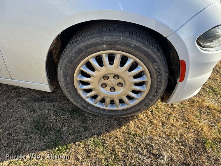 image for item ET1599 2019 Dodge Charger Police 
