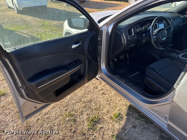 image for item ET1601 2015 Dodge Charger Police 