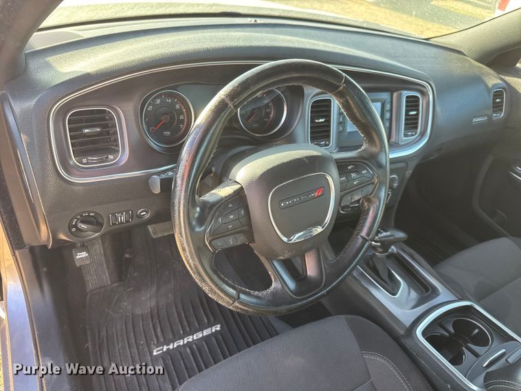 image for item ET1601 2015 Dodge Charger Police 