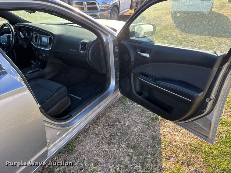 image for item ET1601 2015 Dodge Charger Police 