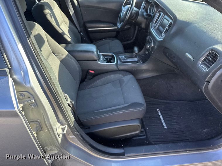 image for item ET1601 2015 Dodge Charger Police 