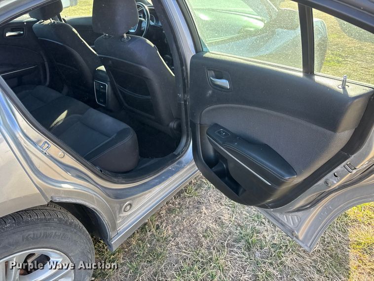 image for item ET1601 2015 Dodge Charger Police 