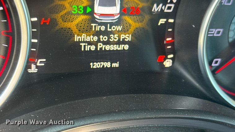 image for item ET1601 2015 Dodge Charger Police 