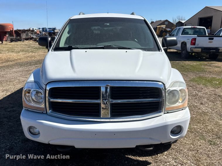 image for item ET1602 2005 Dodge Durango SUV