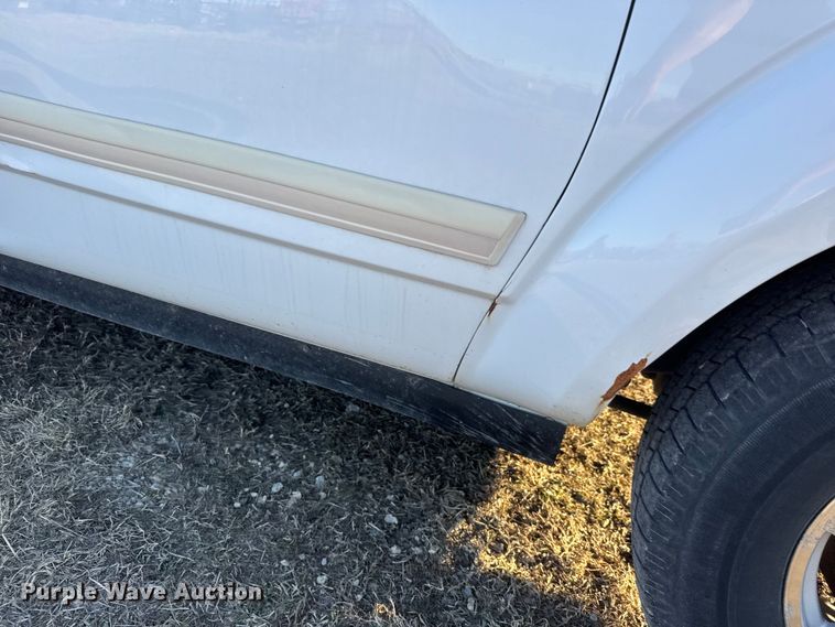 image for item ET1602 2005 Dodge Durango SUV