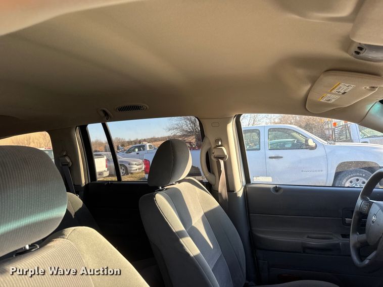 image for item ET1602 2005 Dodge Durango SUV