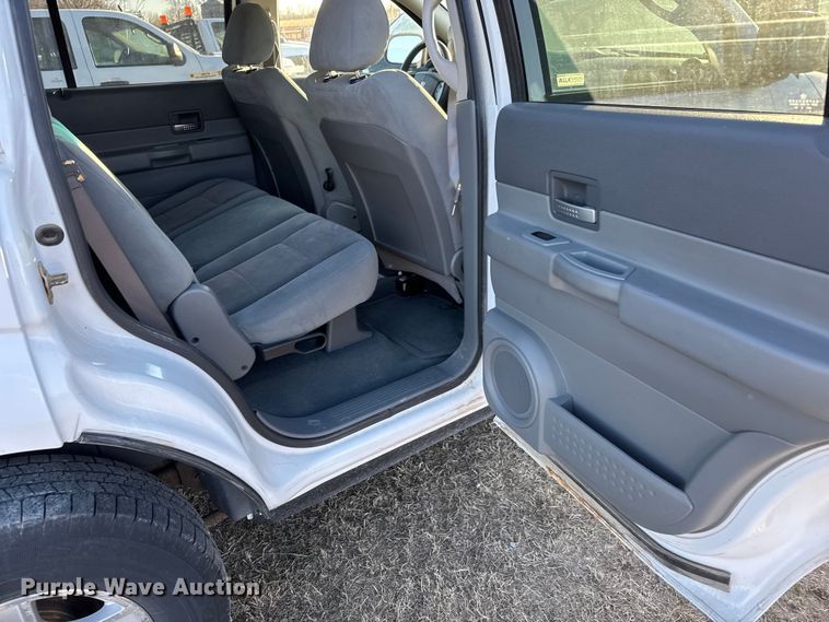 image for item ET1602 2005 Dodge Durango SUV
