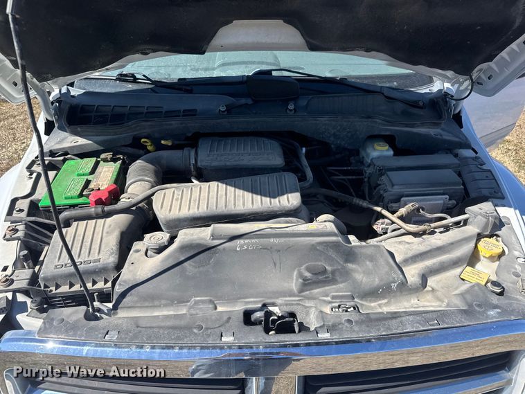 image for item ET1602 2005 Dodge Durango SUV