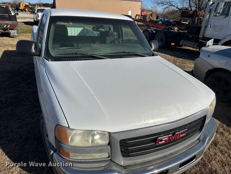 image for item ET1603 2006 GMC Sierra 1500 pickup truck