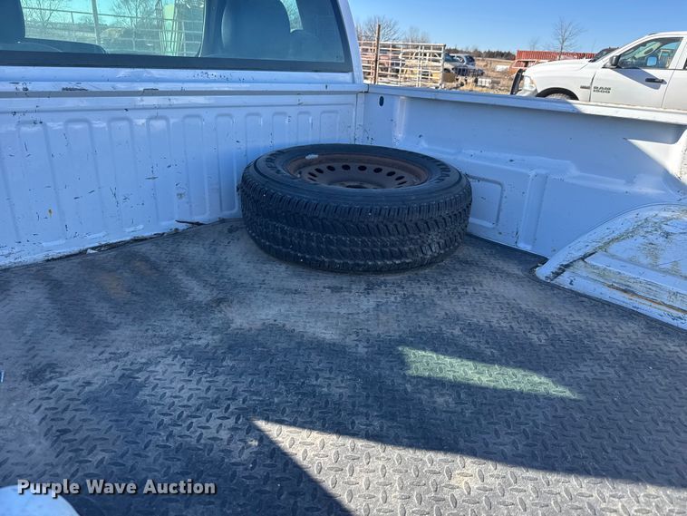 image for item ET1603 2006 GMC Sierra 1500 pickup truck