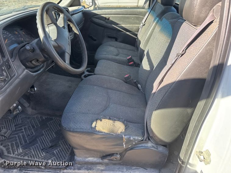 image for item ET1603 2006 GMC Sierra 1500 pickup truck