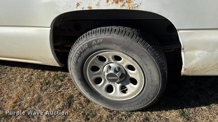 image for item ET1603 2006 GMC Sierra 1500 pickup truck