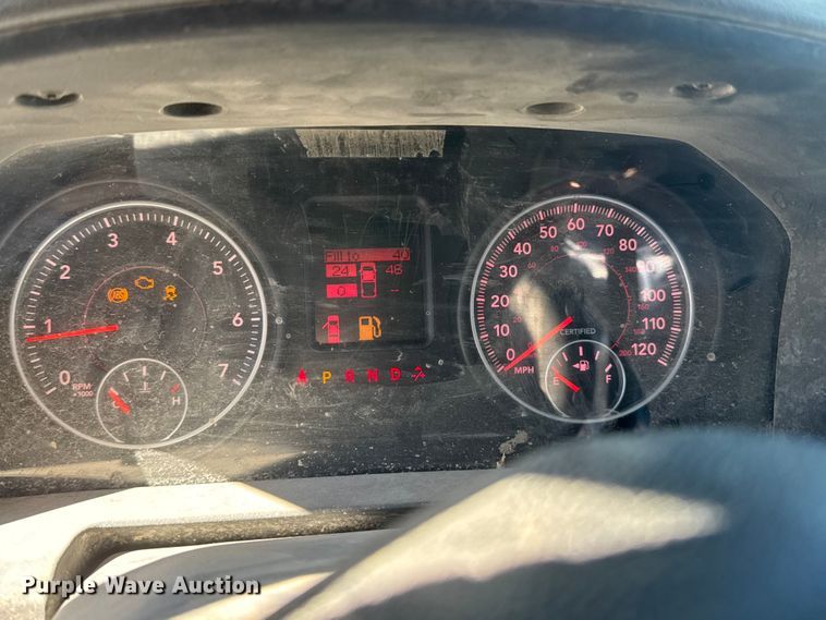 image for item ET1604 2013 RAM 1500 Crew Cab pickup truck